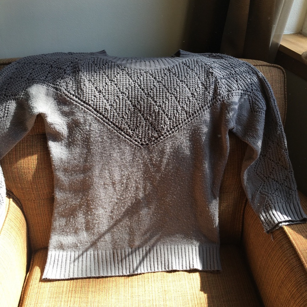 Cute gray sweater
